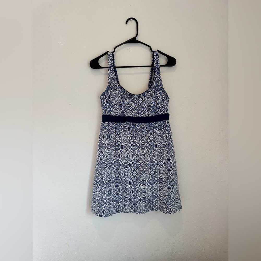 Lands' End Navy and White Floral Dress size 8